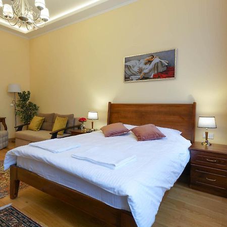 Lviv Suites At Shopena St. 4 Exterior foto